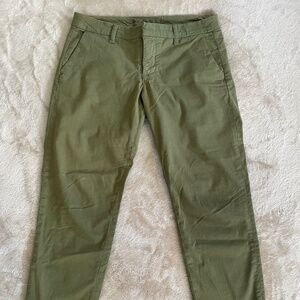Frank & Eileen Wicklow Italian chino pant in Sage size 4